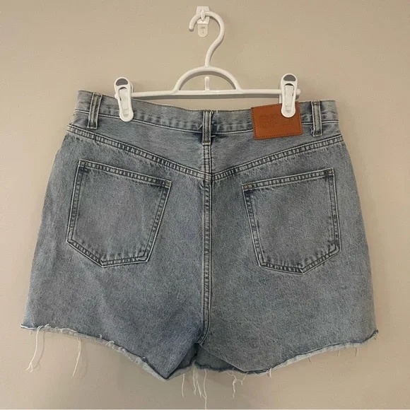 Princess Polly Criss Cross Jean Shorts - Picture 3 of 4